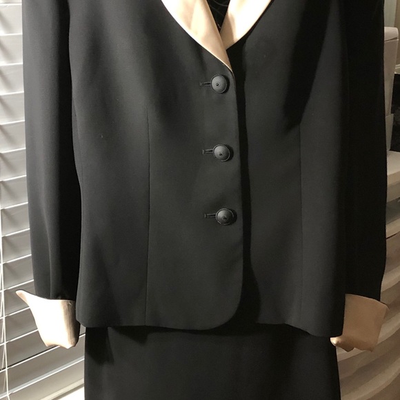 Suit Studio - Black and Cream Suit - Picture 2 of 8